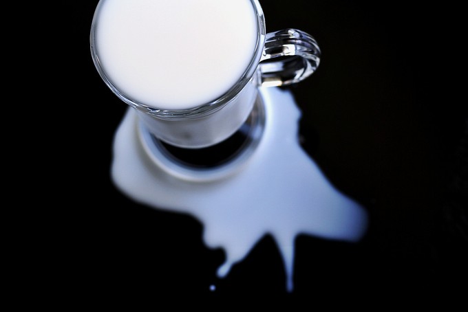 Прокуратура Тюмени проверит информацию о выдаче школьникам просроченного молока