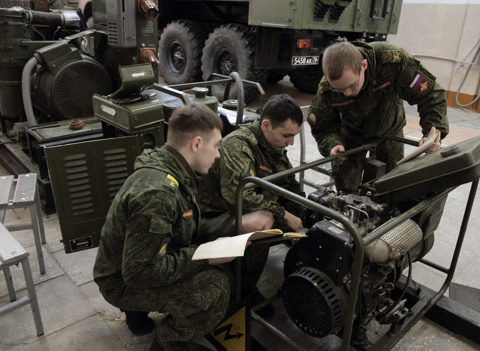 Тюмень военное училище инженерных войск фото